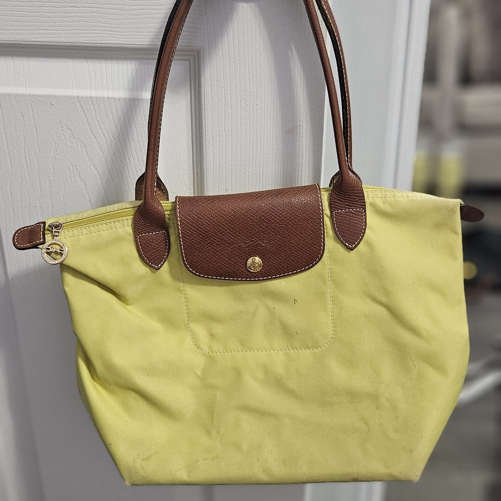 Longchamp Medium Tote